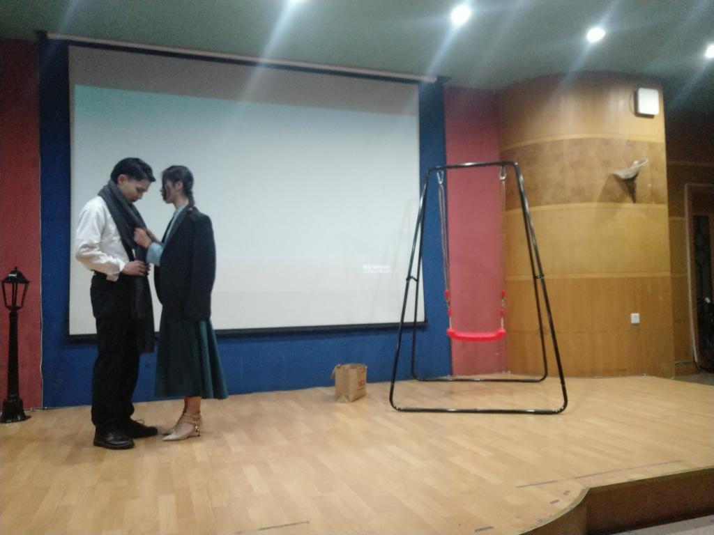 演出剧照