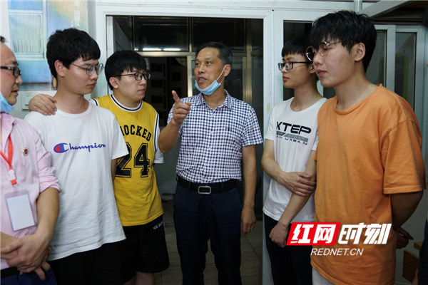 微信图片_20200528173725.jpg 微信图片_20200528173725.jpg