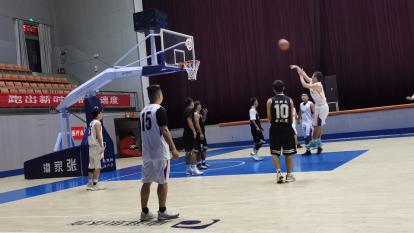 KY官网球员投篮抓拍